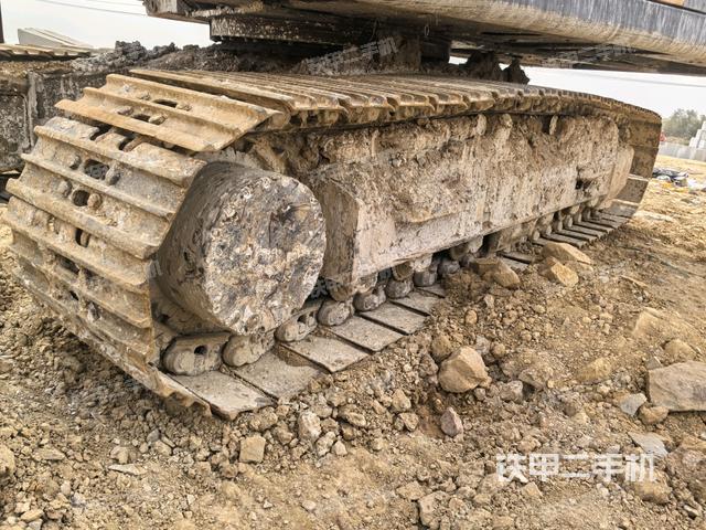 左側(cè)履帶整體?（行走機構(gòu)）