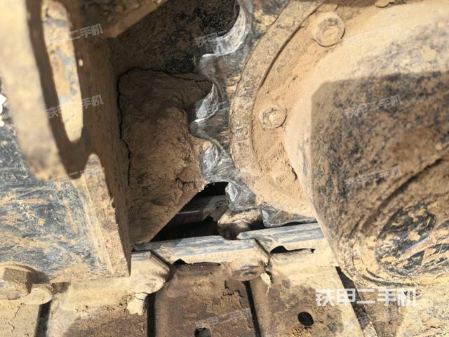 右導(dǎo)向輪（行走機(jī)構(gòu)）