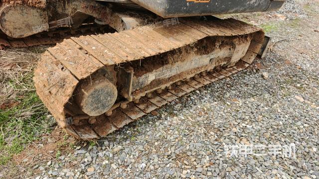 左側(cè)履帶整體?（行走機(jī)構(gòu)）