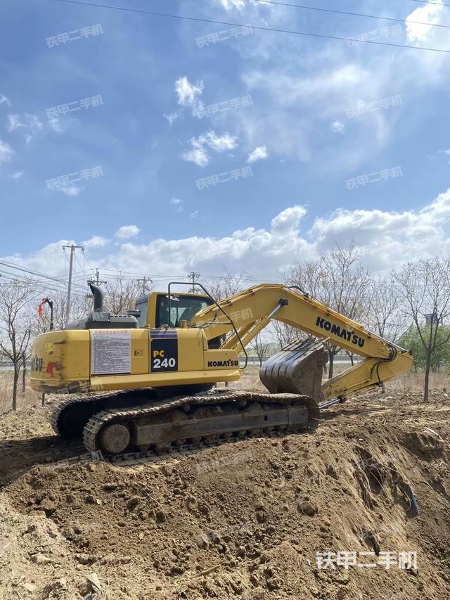 整機(jī)右后45°(整機(jī)外觀) 整機(jī)右后45°(整機(jī)外觀)