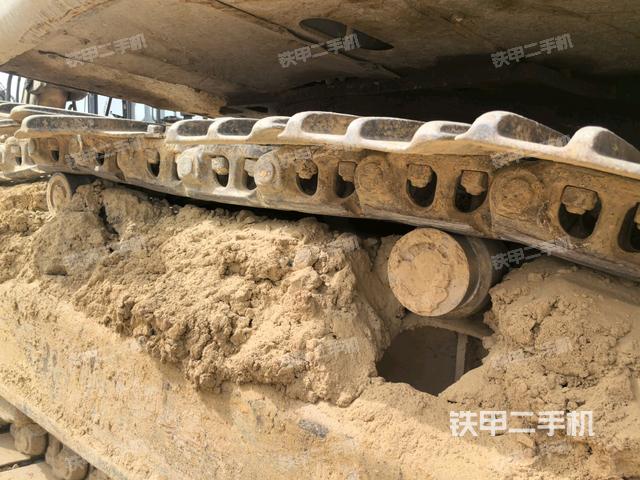 右驅(qū)動輪(行走機(jī)構(gòu)) 右驅(qū)動輪(行走機(jī)構(gòu))
