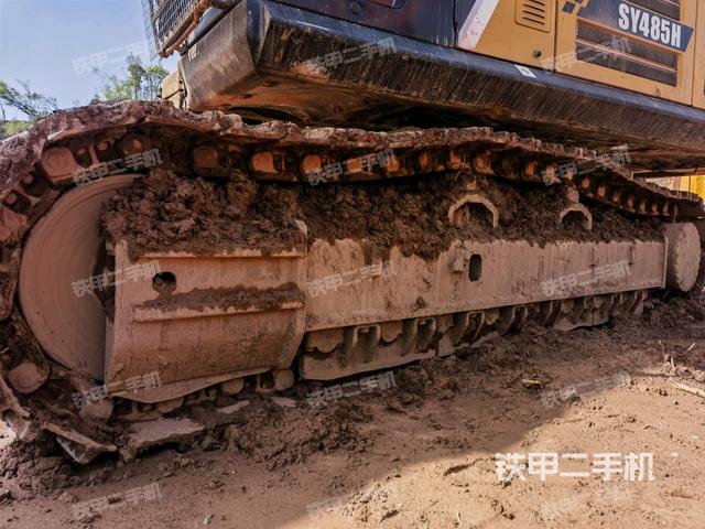 右側(cè)履帶整體（行走機(jī)構(gòu)）