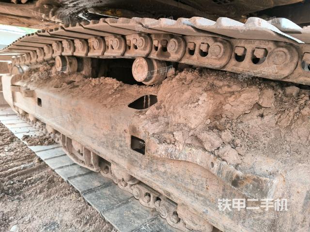 左側(cè)行走馬達(dá)蓋板(行走機(jī)構(gòu)) 左側(cè)行走馬達(dá)蓋板(行走機(jī)構(gòu))