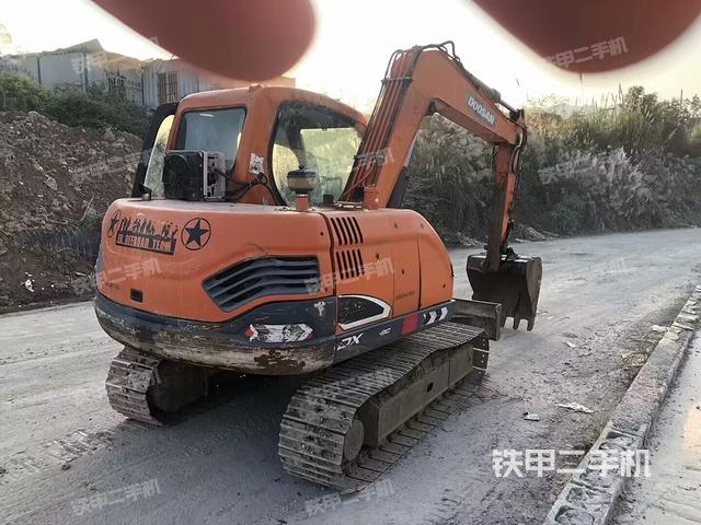 右后45（整機外觀）