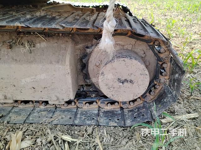 右驅(qū)動輪（行走機構）