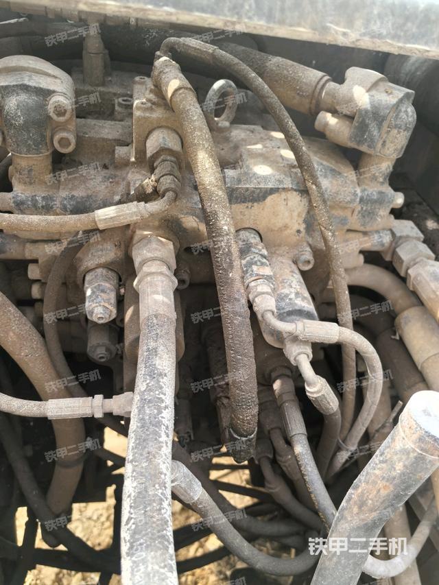 分配閥（上車部件）