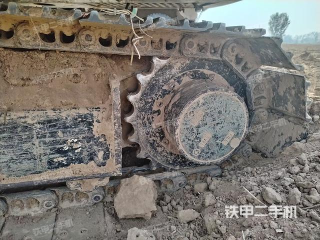 左驅(qū)動(dòng)輪（行走機(jī)構(gòu)）