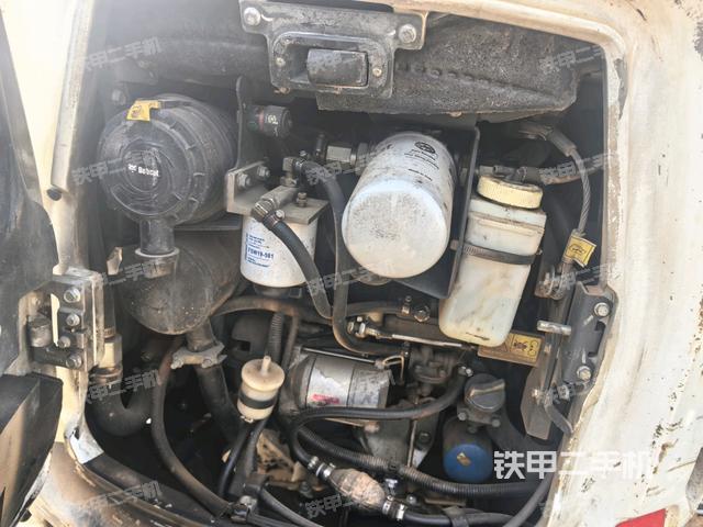 發(fā)動機(jī)室（上車部件）