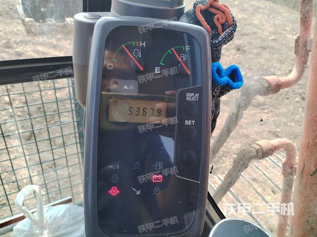 顯示屏?(駕駛室部分) 顯示屏?(駕駛室部分)