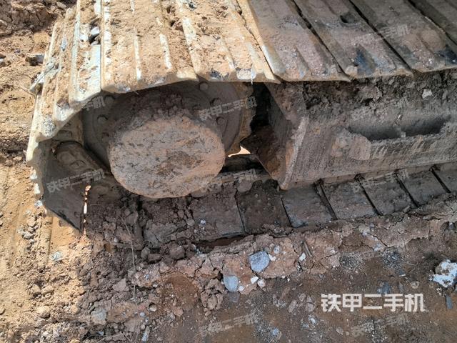 右驅(qū)動(dòng)輪(行走機(jī)構(gòu)) 右驅(qū)動(dòng)輪(行走機(jī)構(gòu))