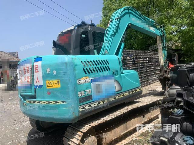 整機右后45°(整機外觀) 整機右后45°(整機外觀)