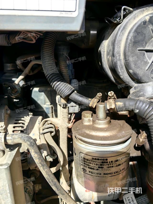 發(fā)動(dòng)機(jī)室(上車部件) 發(fā)動(dòng)機(jī)室(上車部件)