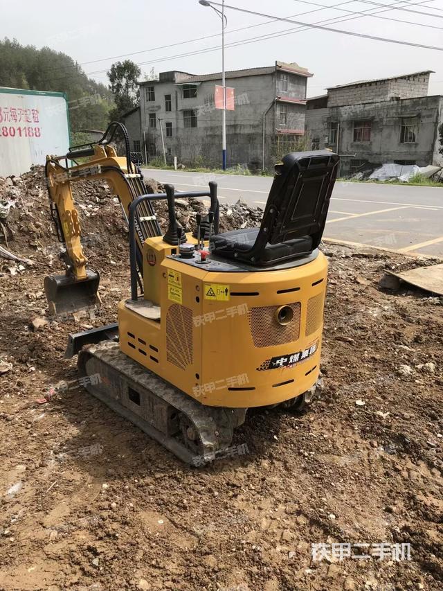 右后45(整機(jī)外觀) 右后45(整機(jī)外觀)