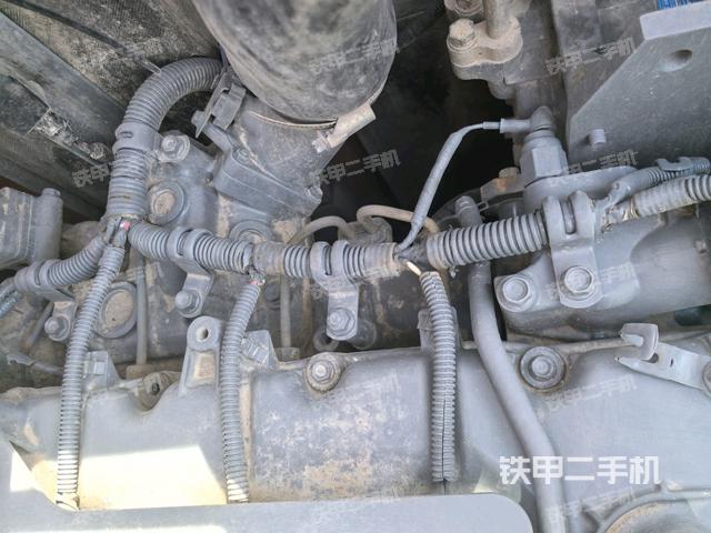 氣門室蓋螺絲特寫(上車部件) 氣門室蓋螺絲特寫(上車部件)