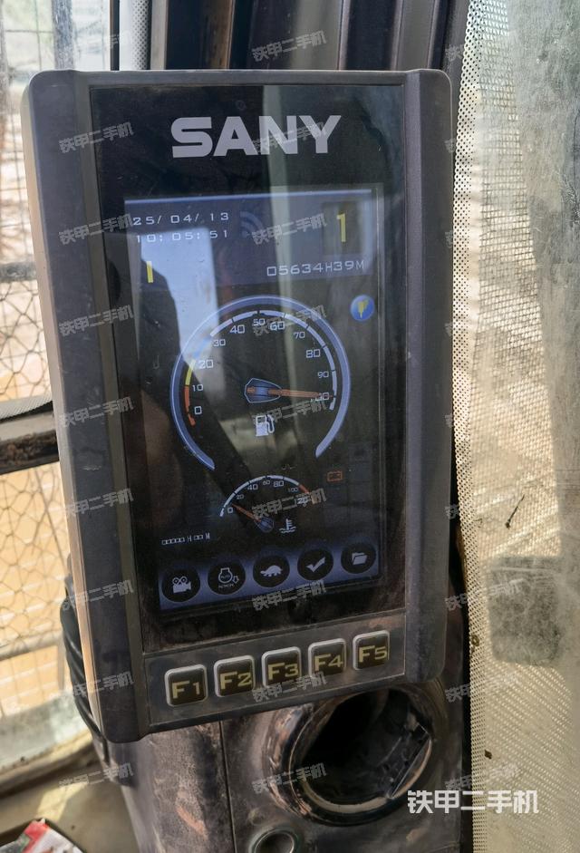 小時(shí)表（駕駛室部分）