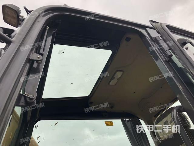 大臂整體?右側(cè)(工作和回轉(zhuǎn)裝置) 大臂整體?右側(cè)(工作和回轉(zhuǎn)裝置)