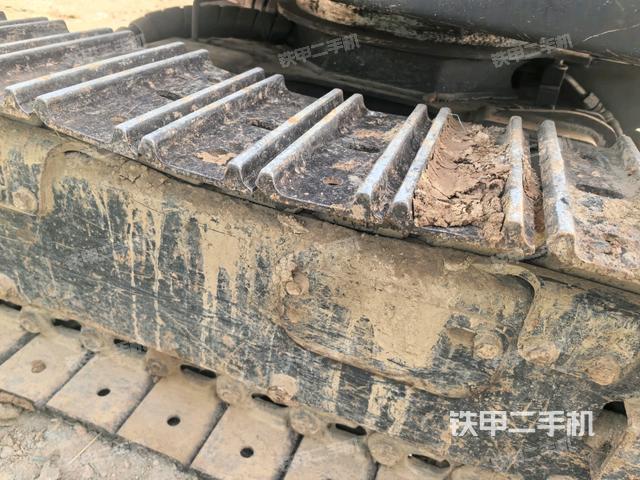 左導(dǎo)向輪（行走機(jī)構(gòu)）