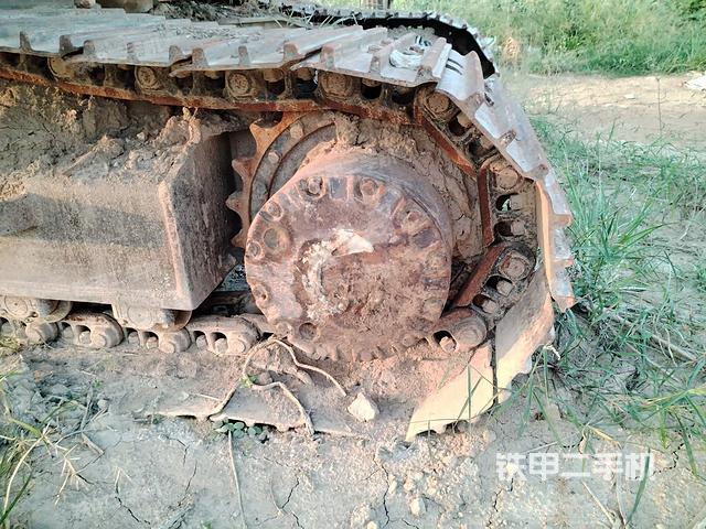 左驱动轮（行走机构）