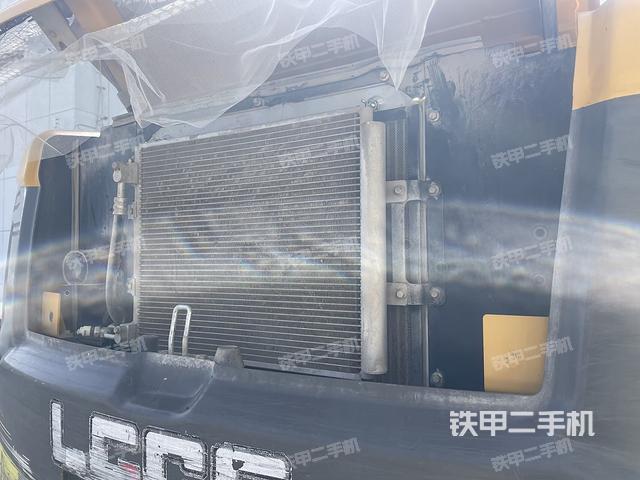 散熱器室(大件艙室) 散熱器室(大件艙室)