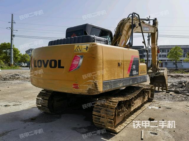 右后45(整機外觀) 右后45(整機外觀)