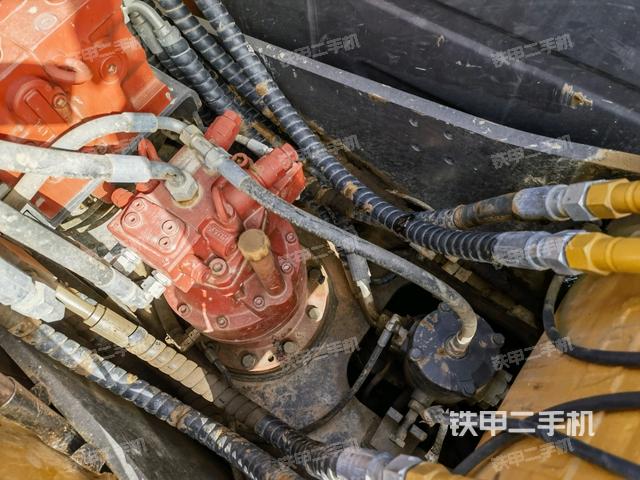 回轉(zhuǎn)馬達(上車部件) 回轉(zhuǎn)馬達(上車部件)