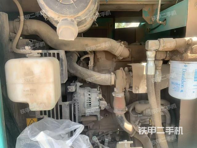 發(fā)動機整體俯視(整機外觀) 發(fā)動機整體俯視(整機外觀)