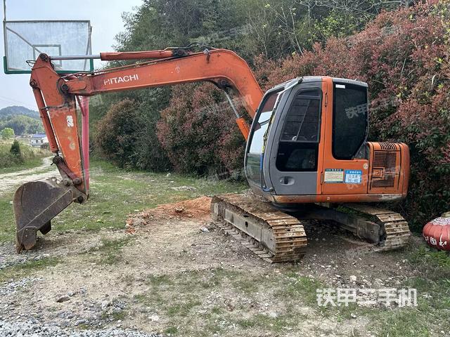 整機右后45°(整機外觀) 整機右后45°(整機外觀)