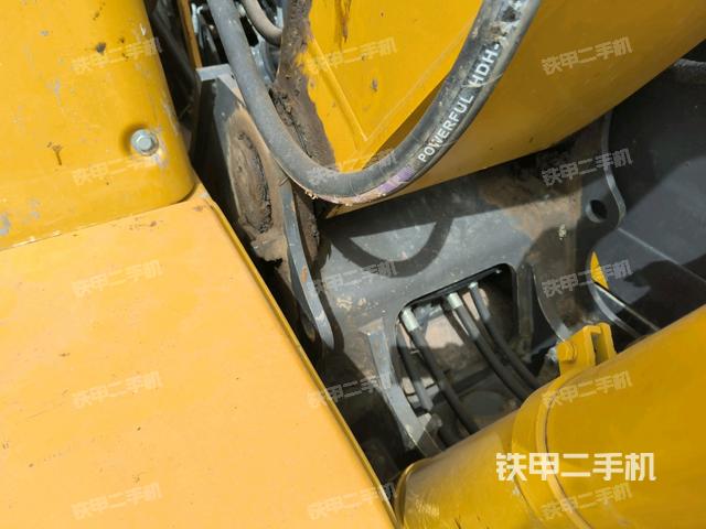 大臂根部?斜視（工作和回轉(zhuǎn)裝置）