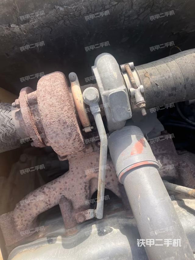 駕駛室頂部俯視(上車部件) 駕駛室頂部俯視(上車部件)
