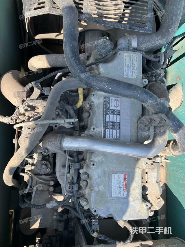 發(fā)動機(jī)整體俯視(整機(jī)外觀) 發(fā)動機(jī)整體俯視(整機(jī)外觀)