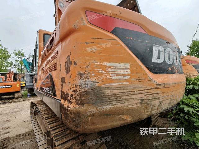 整機右后45°(整機外觀) 整機右后45°(整機外觀)