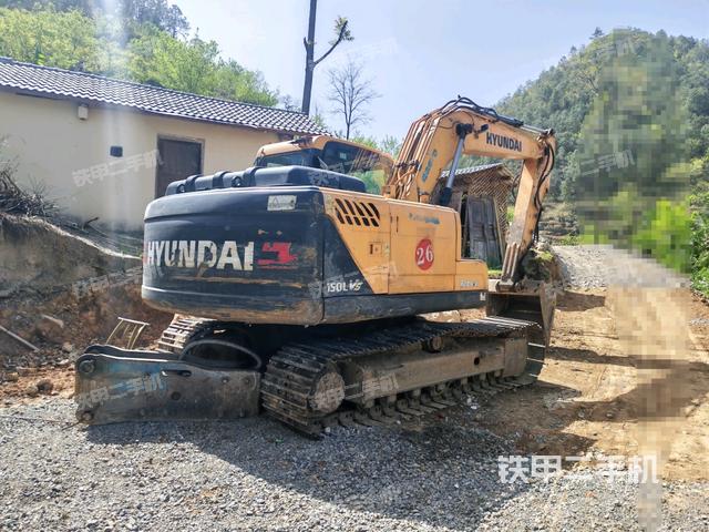 右后45(整機(jī)外觀) 右后45(整機(jī)外觀)