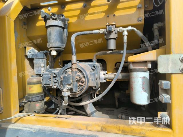 液壓泵室（大件艙室）