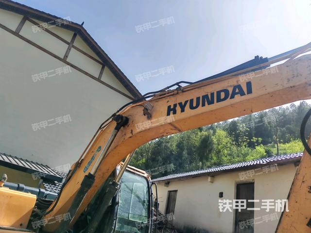 大臂整體?右側(cè)(工作和回轉(zhuǎn)裝置) 大臂整體?右側(cè)(工作和回轉(zhuǎn)裝置)