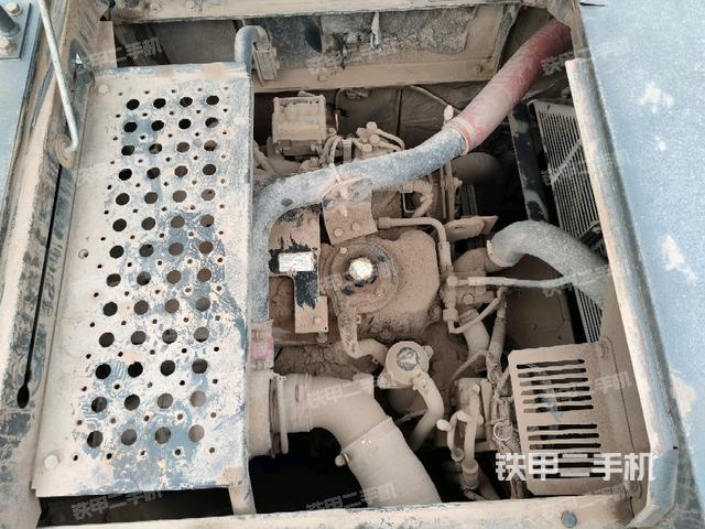 發(fā)動(dòng)機(jī)室(上車部件) 發(fā)動(dòng)機(jī)室(上車部件)
