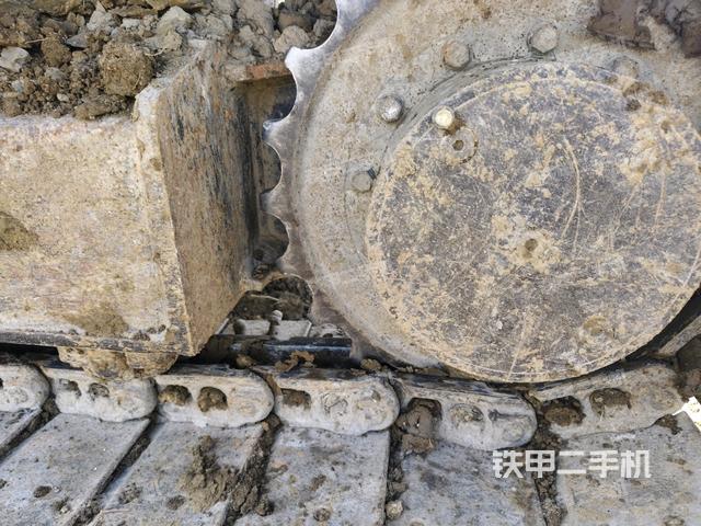 右驅(qū)動(dòng)輪(行走機(jī)構(gòu)) 右驅(qū)動(dòng)輪(行走機(jī)構(gòu))