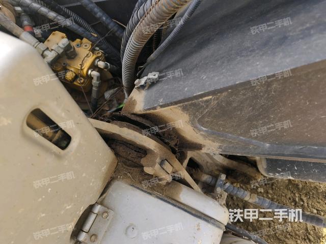 大臂根部?斜(工作和回轉(zhuǎn)裝置) 大臂根部?斜(工作和回轉(zhuǎn)裝置)