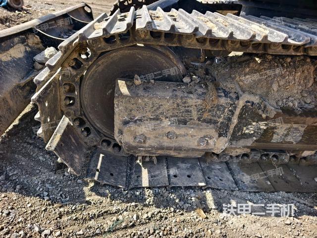 右導(dǎo)向輪（行走機(jī)構(gòu)）