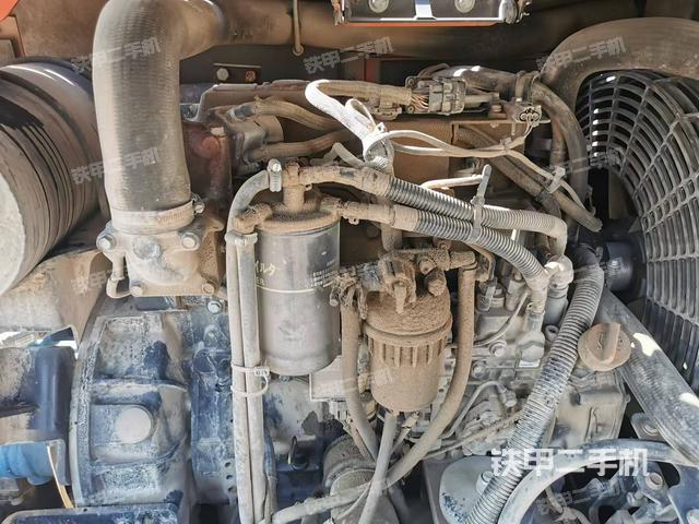 發(fā)動(dòng)機(jī)整體俯視(整機(jī)外觀) 發(fā)動(dòng)機(jī)整體俯視(整機(jī)外觀)