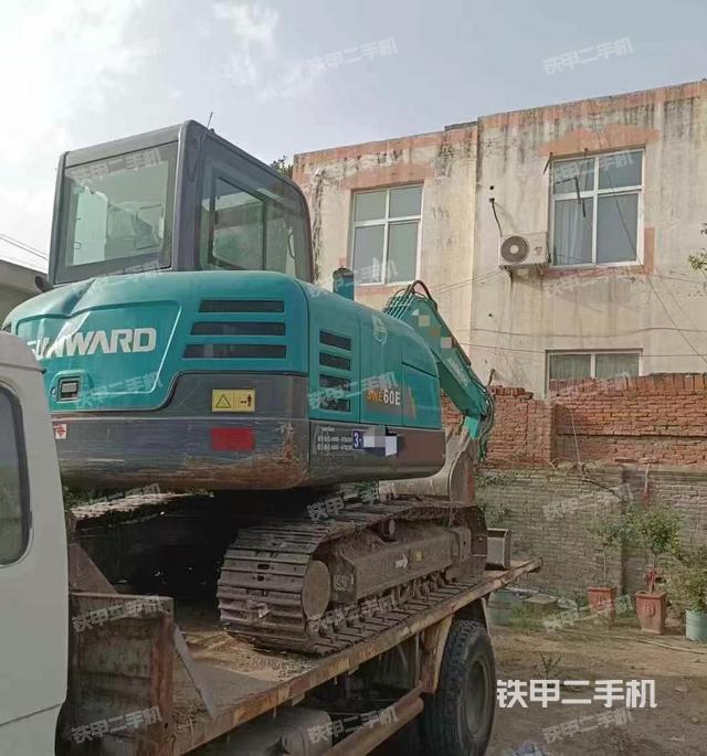 整機右后45°（整機外觀）