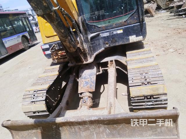 轉盤和下車架正前（工作和回轉裝置）