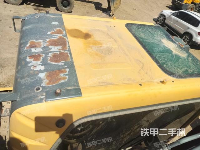 駕駛室頂部俯視(上車部件) 駕駛室頂部俯視(上車部件)