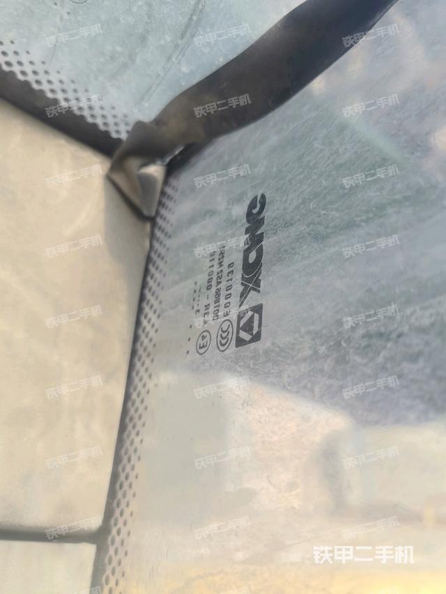 后窗玻璃角標(biāo) （駕駛室部分）