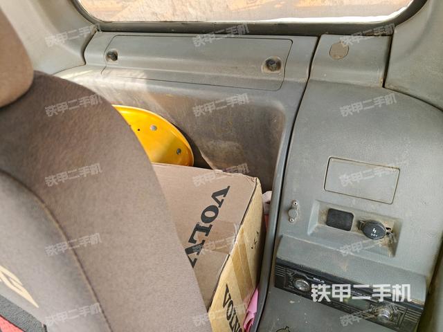 小時(shí)表（駕駛室部分）