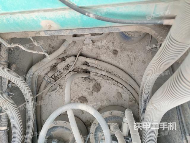 中央回轉(zhuǎn)接頭特寫(上車部件) 中央回轉(zhuǎn)接頭特寫(上車部件)
