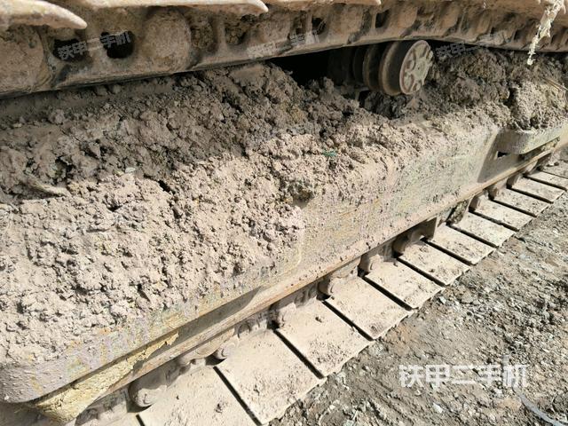 右側(cè)行走馬達(dá)蓋板（行走機(jī)構(gòu)）