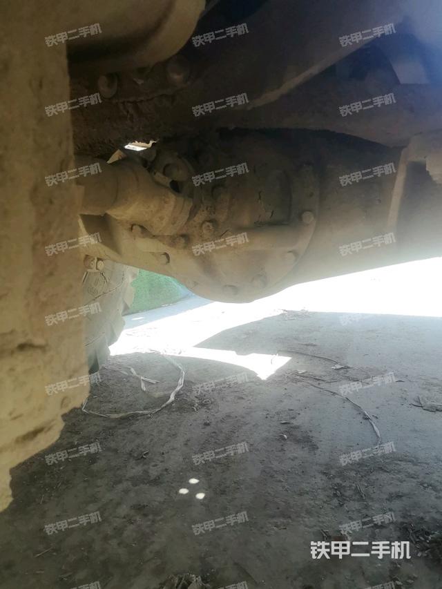 后驅(qū)動(dòng)橋（液壓/傳動(dòng)系統(tǒng)）