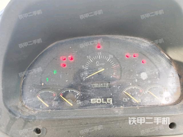 前擋風(fēng)玻璃標(biāo) （駕駛室部分）