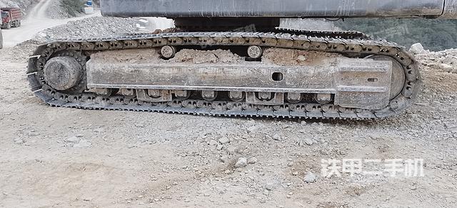 单侧履带整体（整机外观）