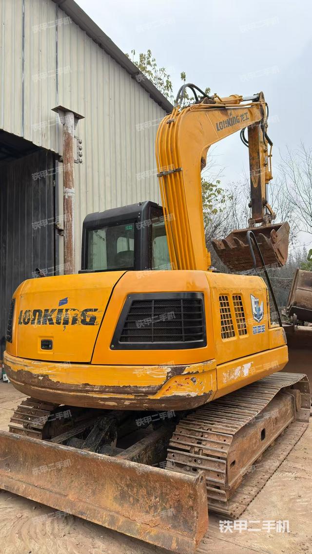 整機(jī)右后45°(整機(jī)外觀) 整機(jī)右后45°(整機(jī)外觀)